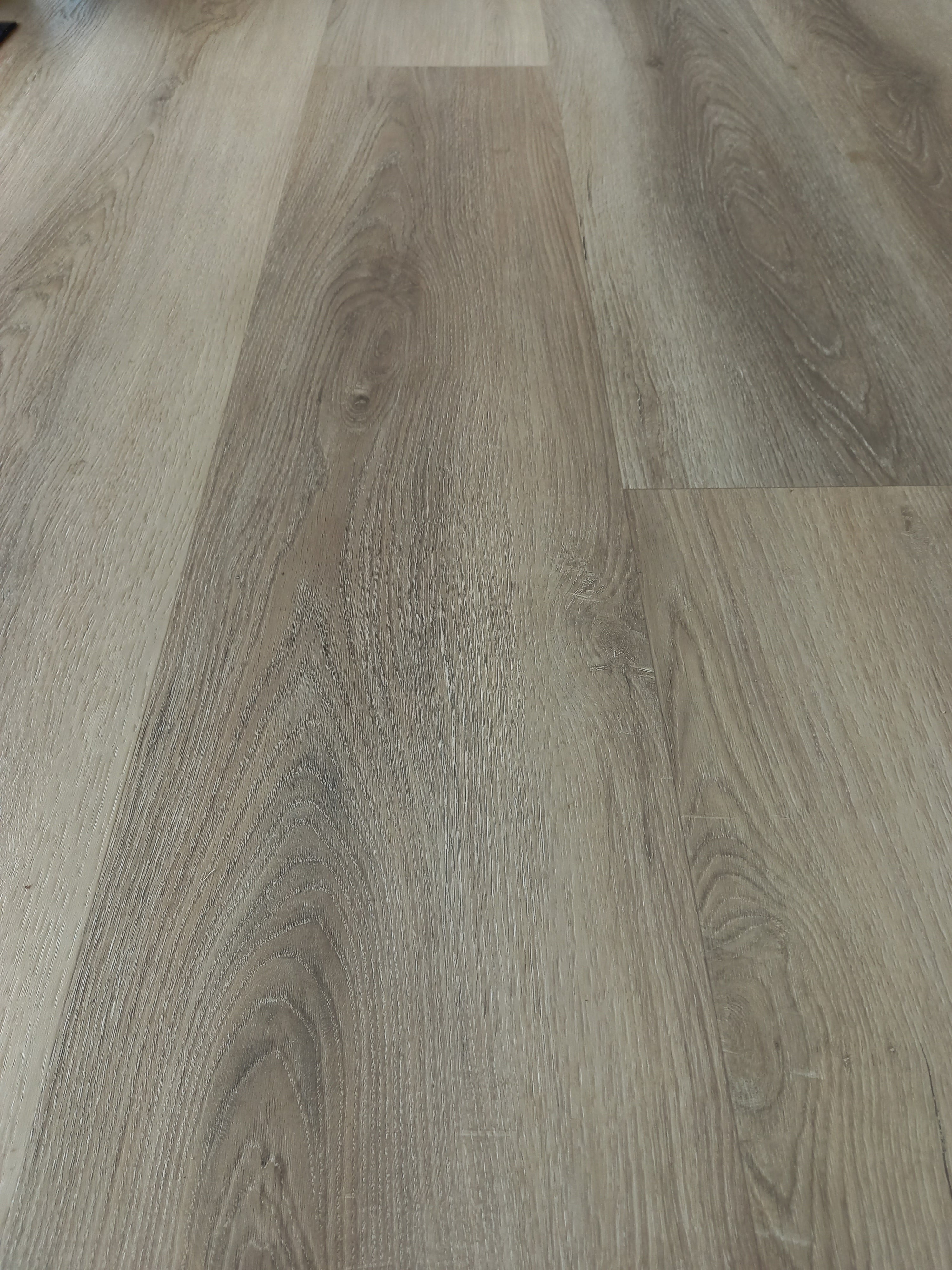 Imperial Oak 9.7mm Hybrid Flooring