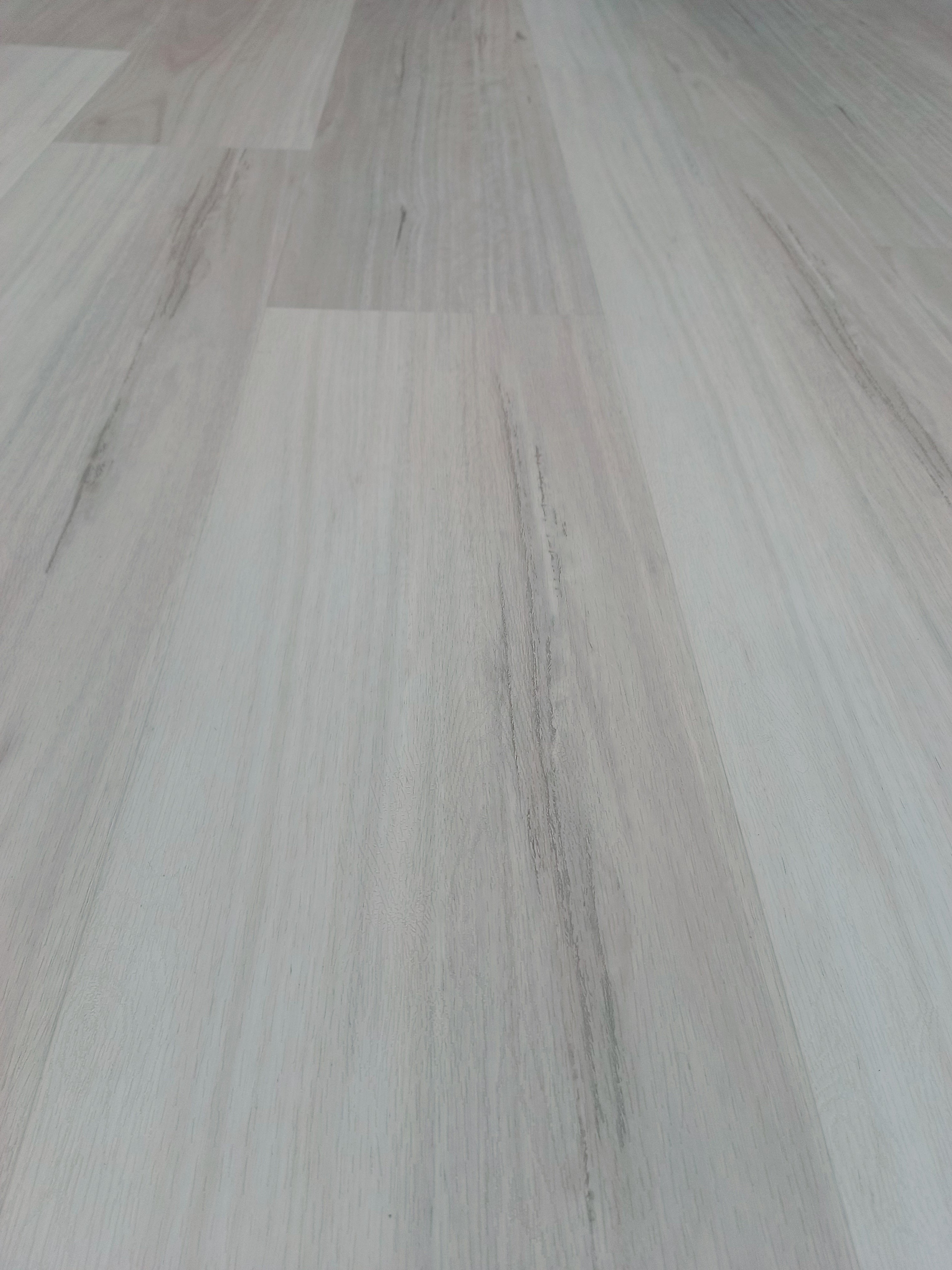 Judbury Oak 8.5mm Hybrid Flooring