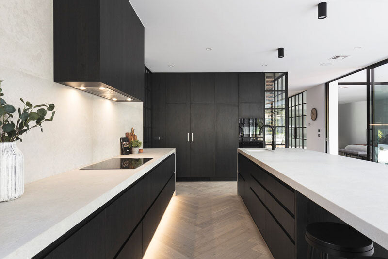 Kebilli 14mm Herringbone Flooring