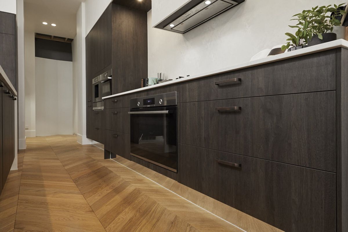 Champagne 21mm Chevron Flooring