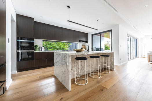 Hills Oak 240mm European Oak Flooring