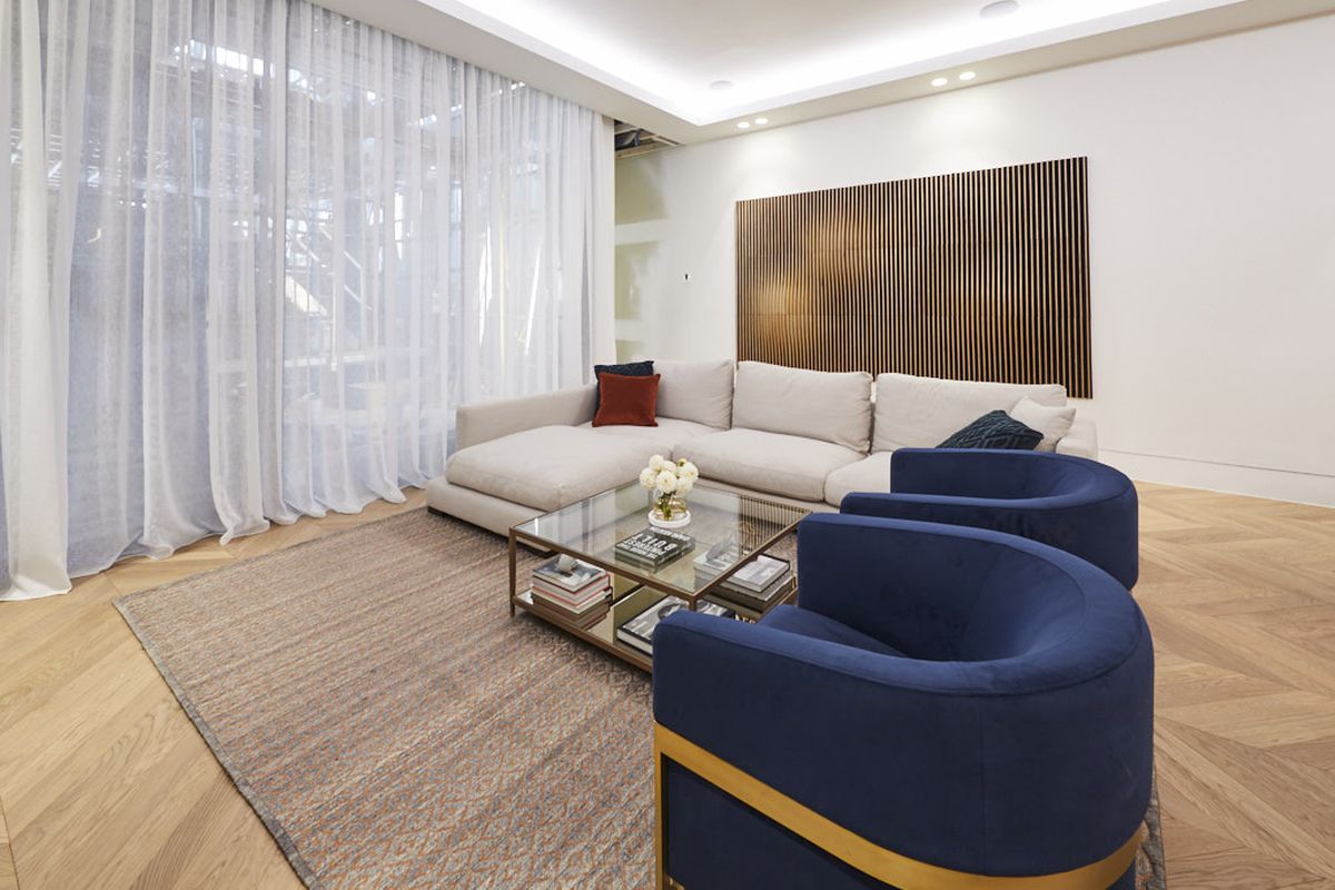 Champagne 21mm Chevron Flooring