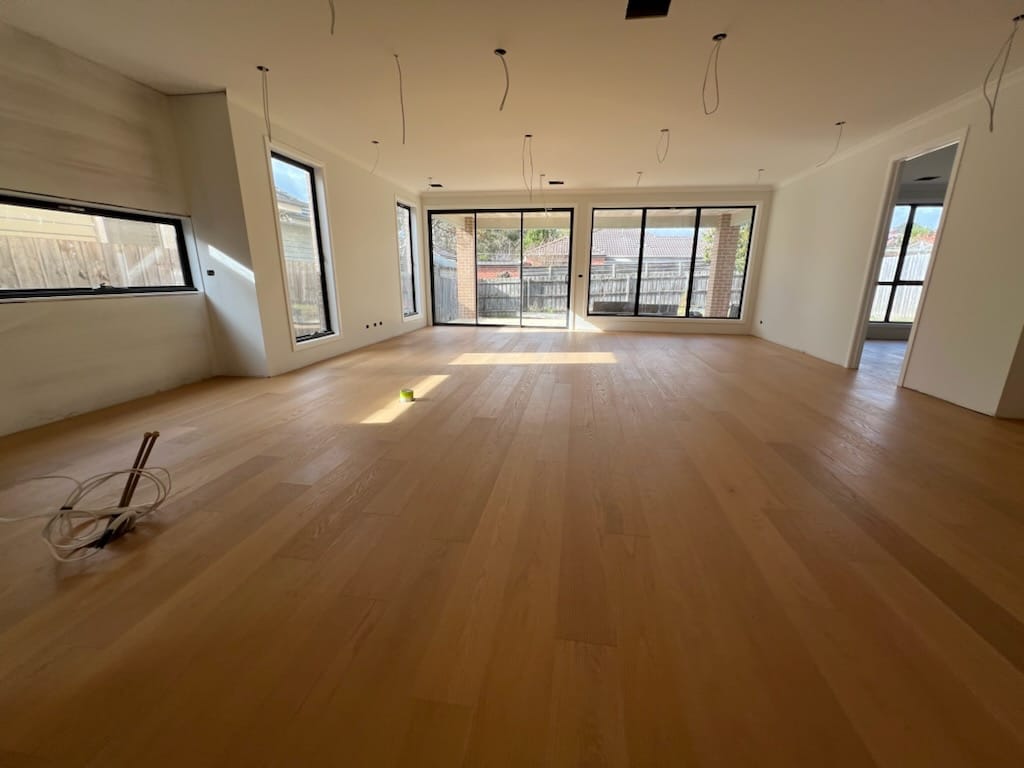 Blackburn - Maple Falls American Oak