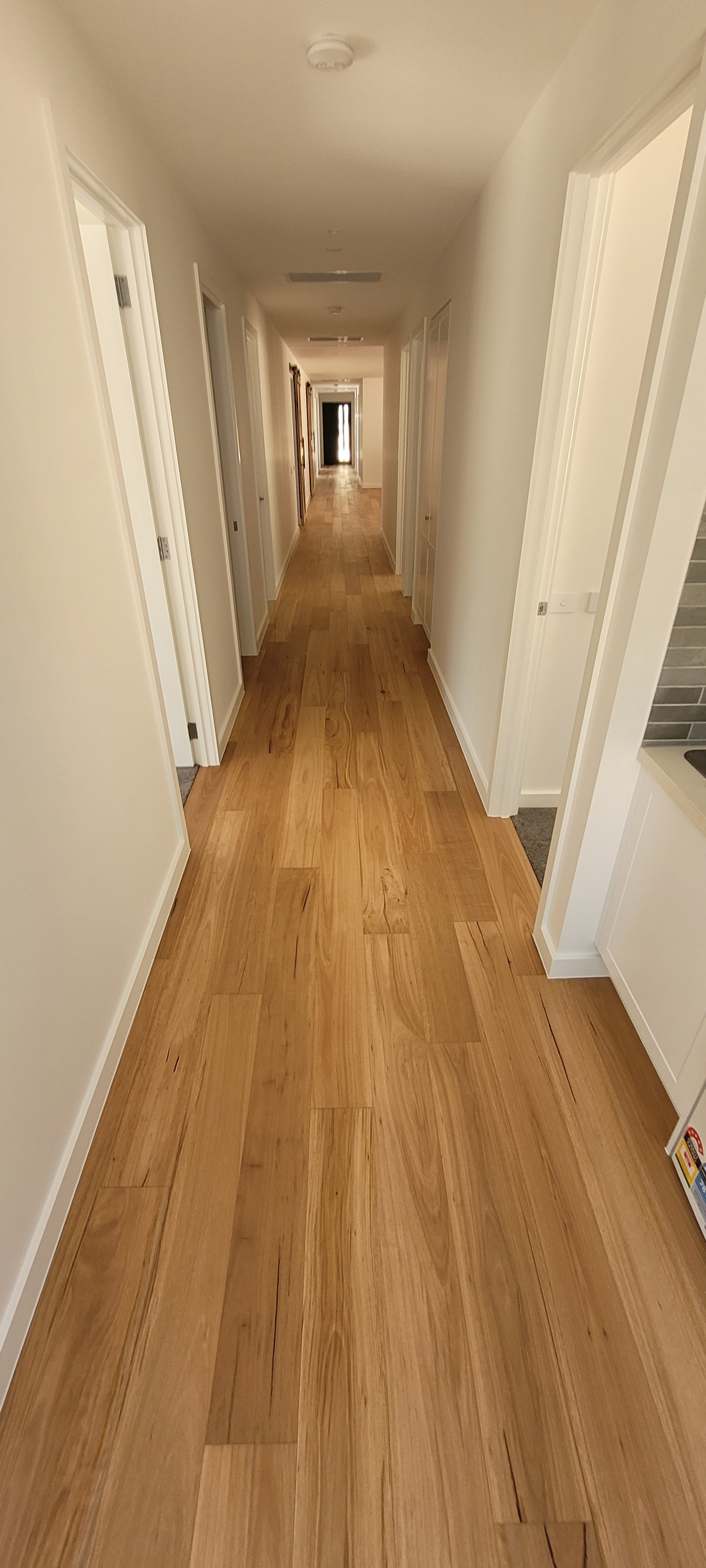 Blackbutt 180mm Timber