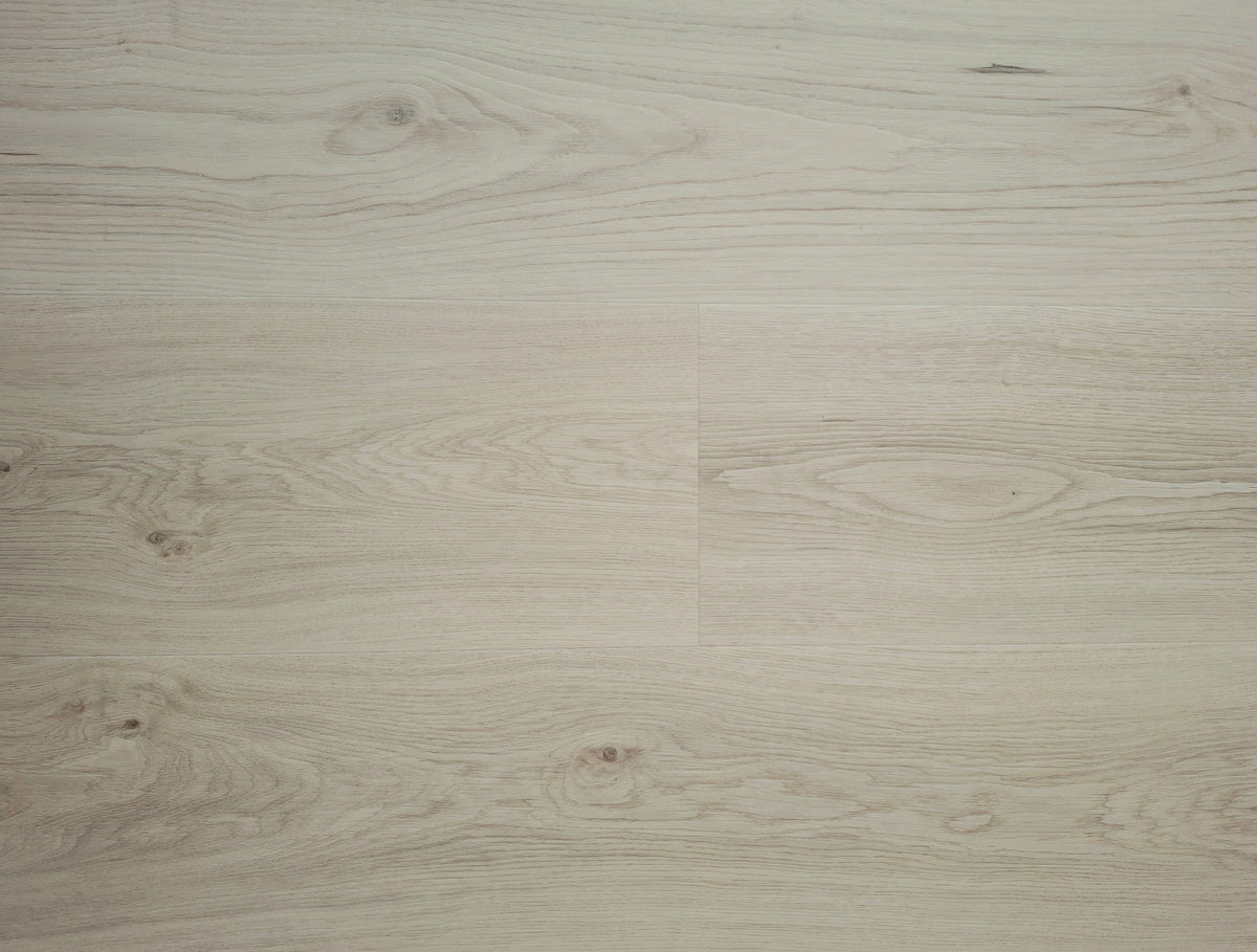 Breeze Oak 10mm Hybrid Flooring