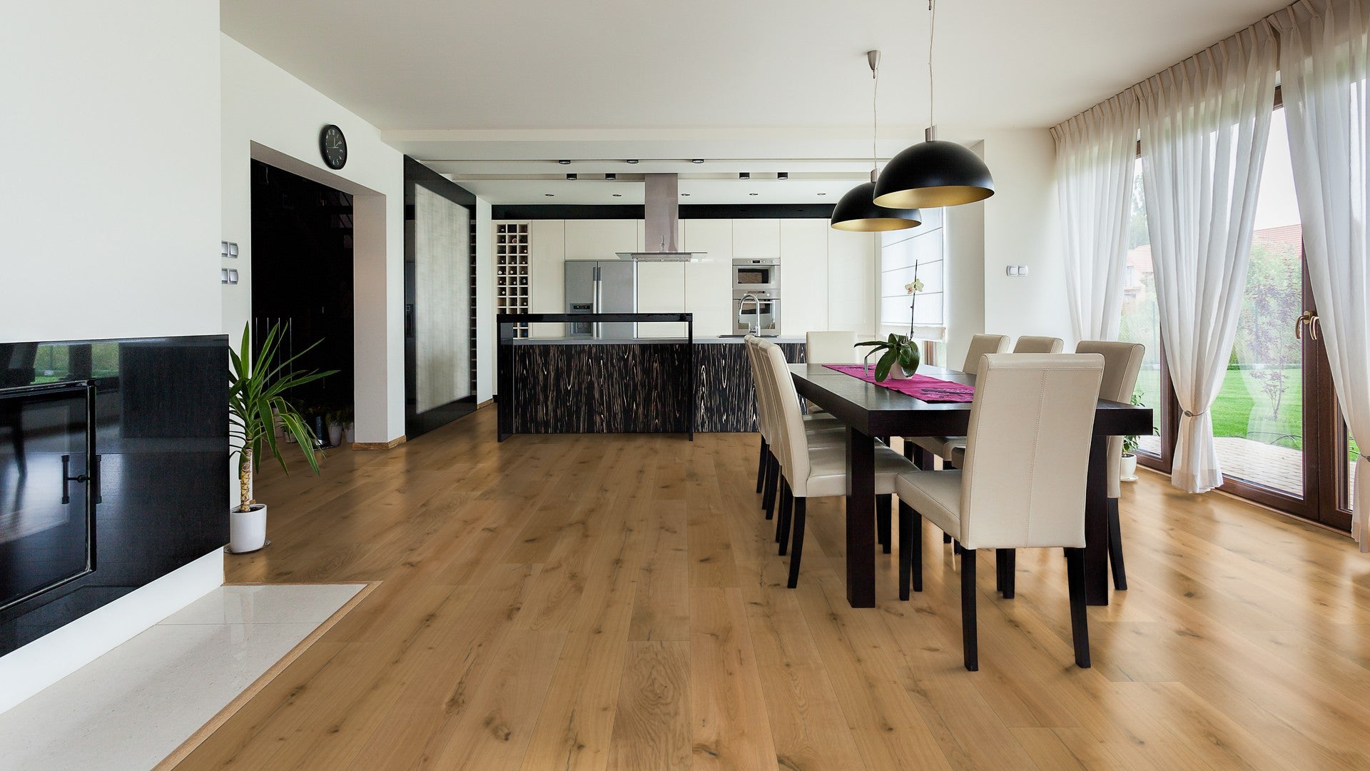 Golden Dune Oak 14mm Timber Flooring