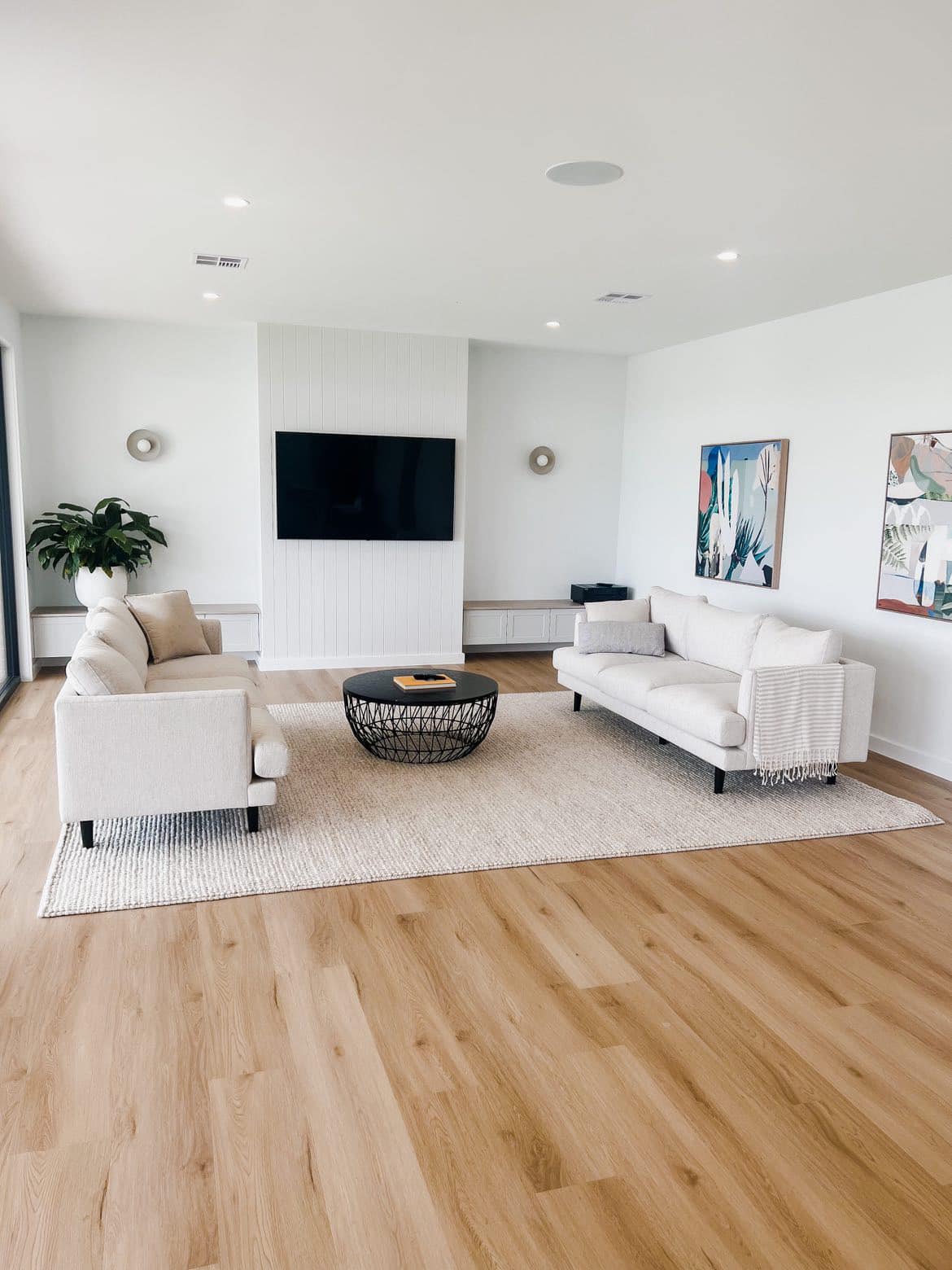 Parndorf Oak 8.5mm Hybrid Flooring