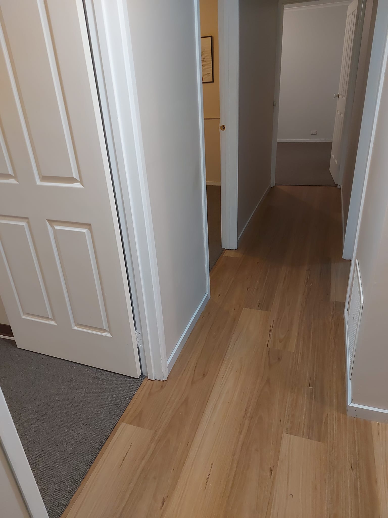 5G Blackbutt 7mm Hybrid Flooring