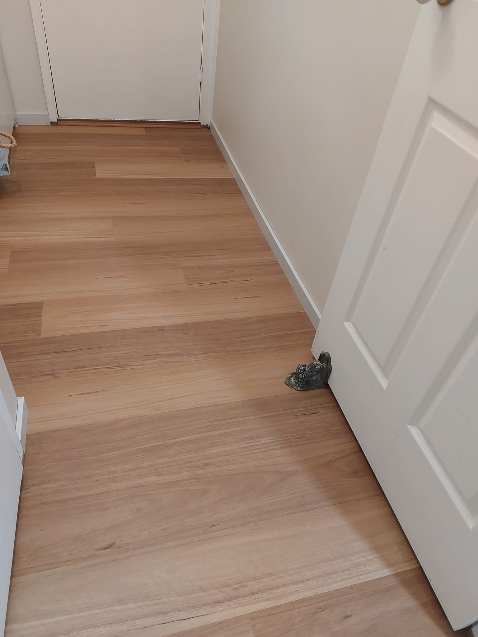 5G Blackbutt 7mm Hybrid Flooring
