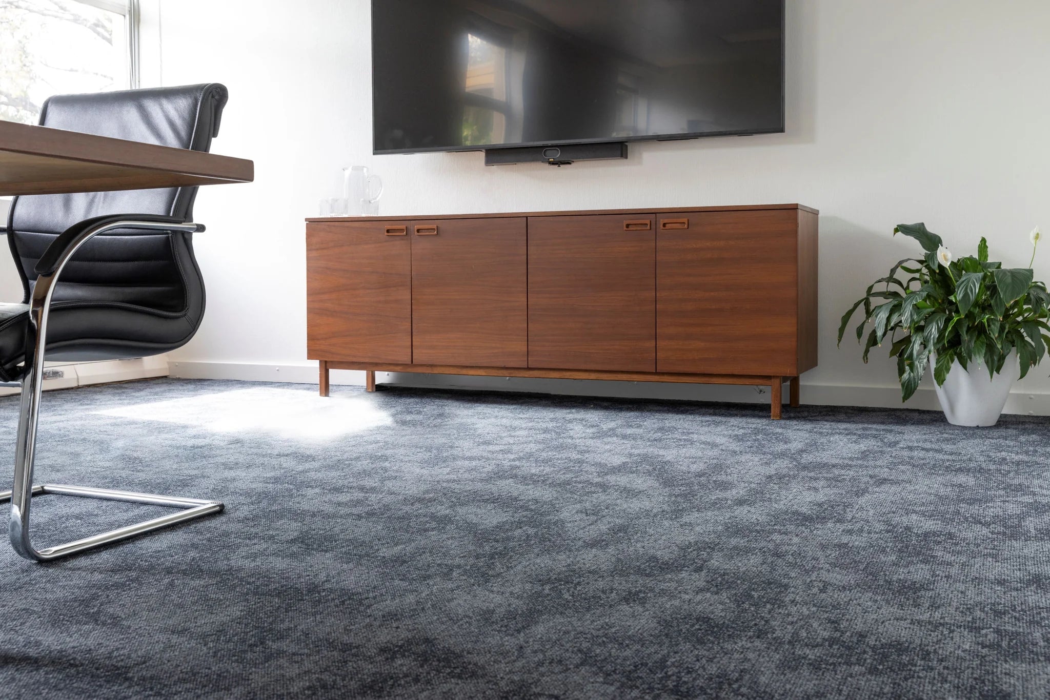 Sphere SDN Carpet Tile