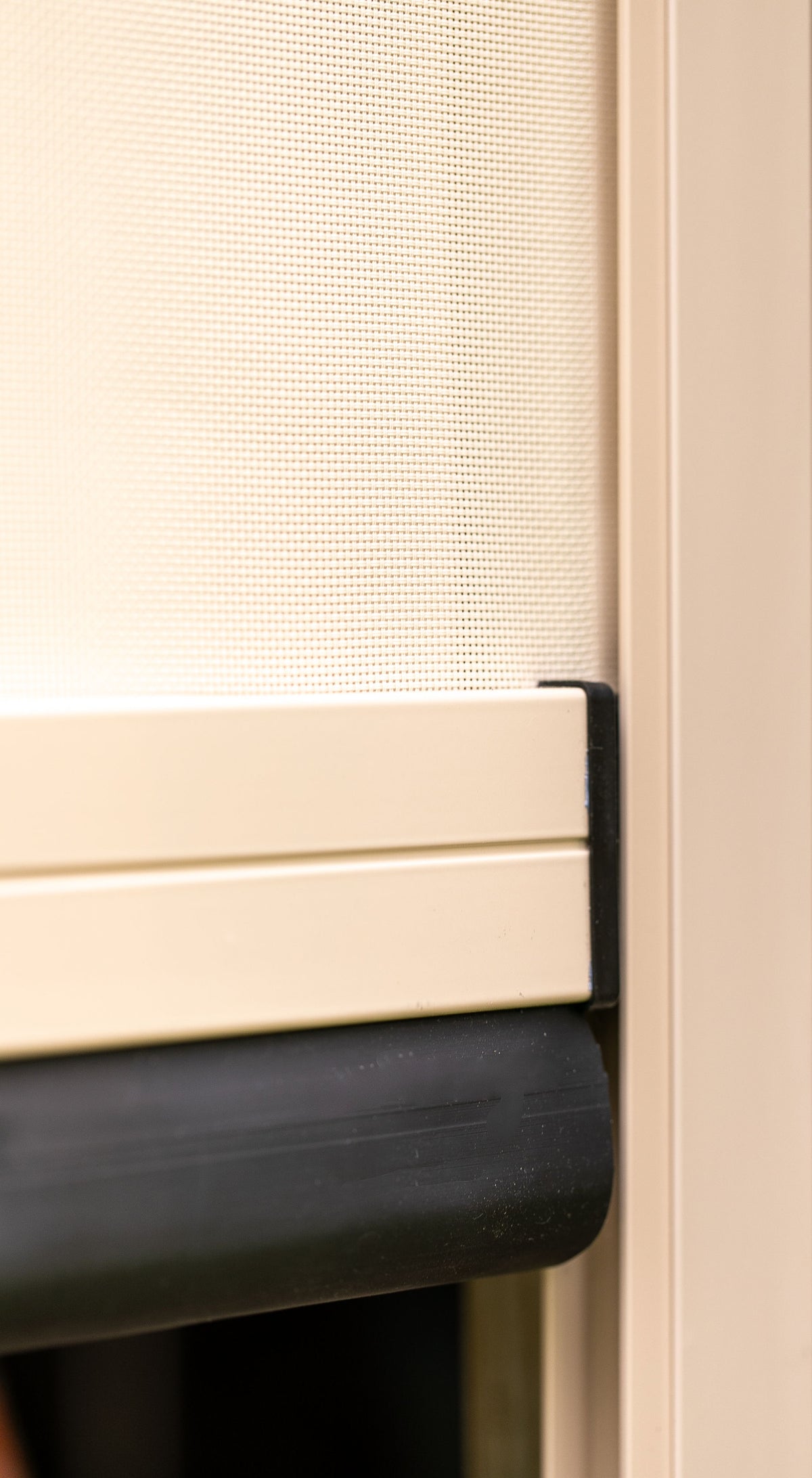 Zipscreen & Zipscreen Extreme Outdoor Blinds