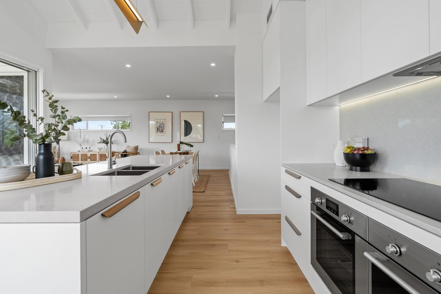 Safien Oak 8.5mm Hybrid Flooring