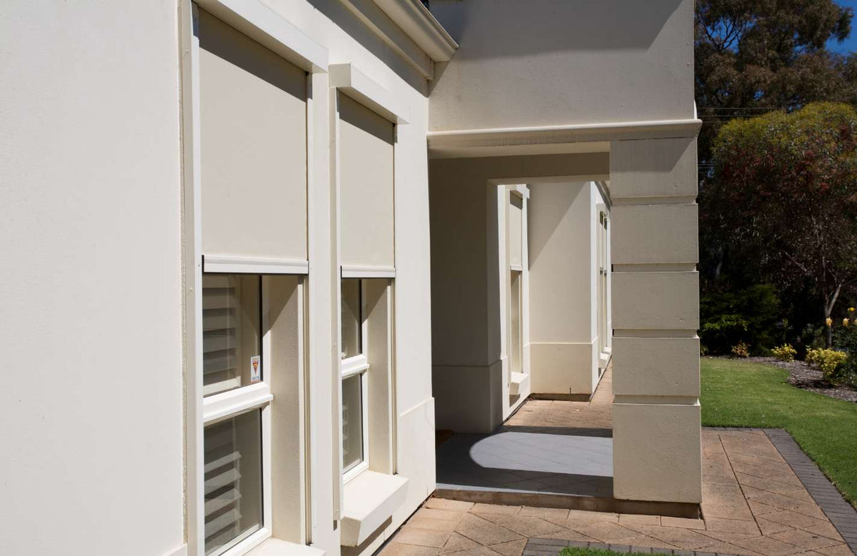 Zipscreen & Zipscreen Extreme Outdoor Blinds