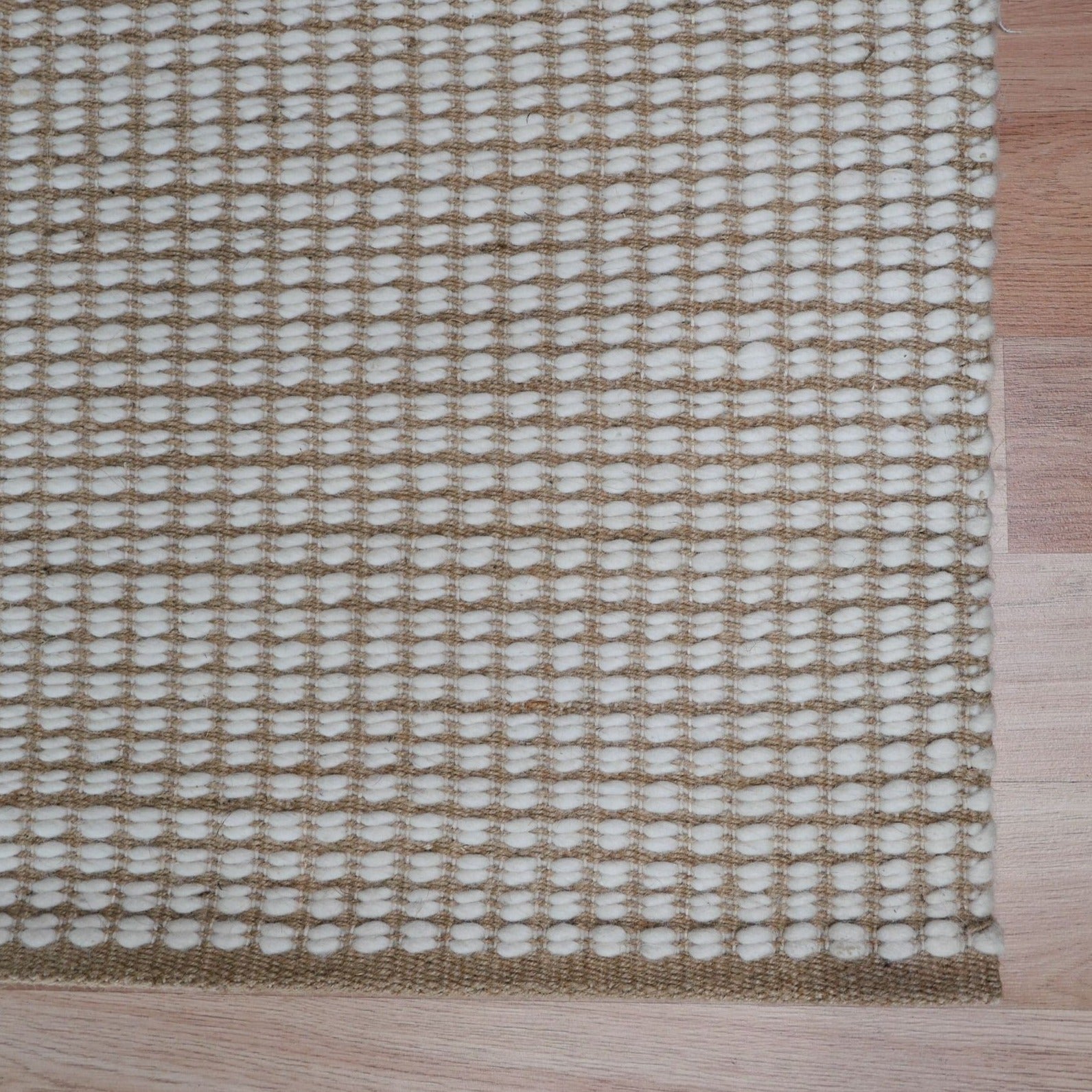 Bella Wool Rug - Natural