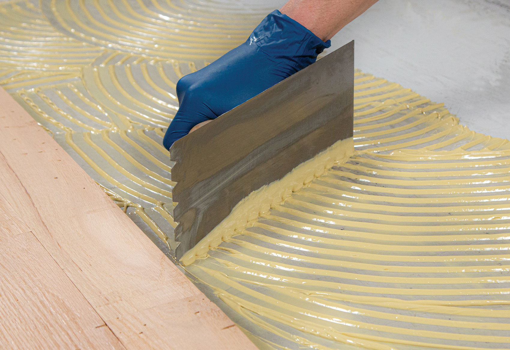 Bona R820 Flooring Adhesive