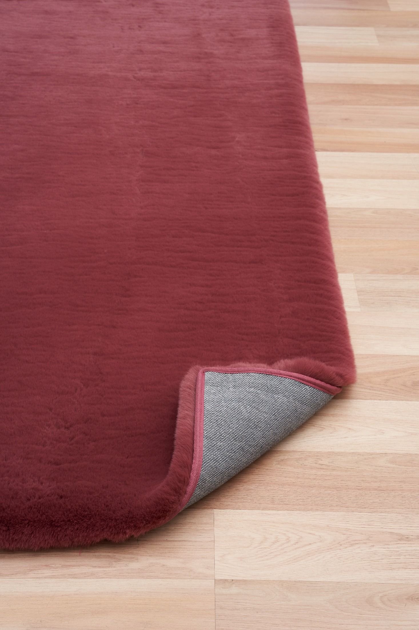 Celine Shaggy Rug - Ruby