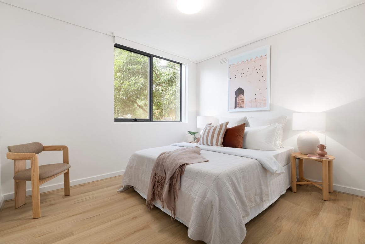 Parndorf Oak 8.5mm Hybrid Flooring