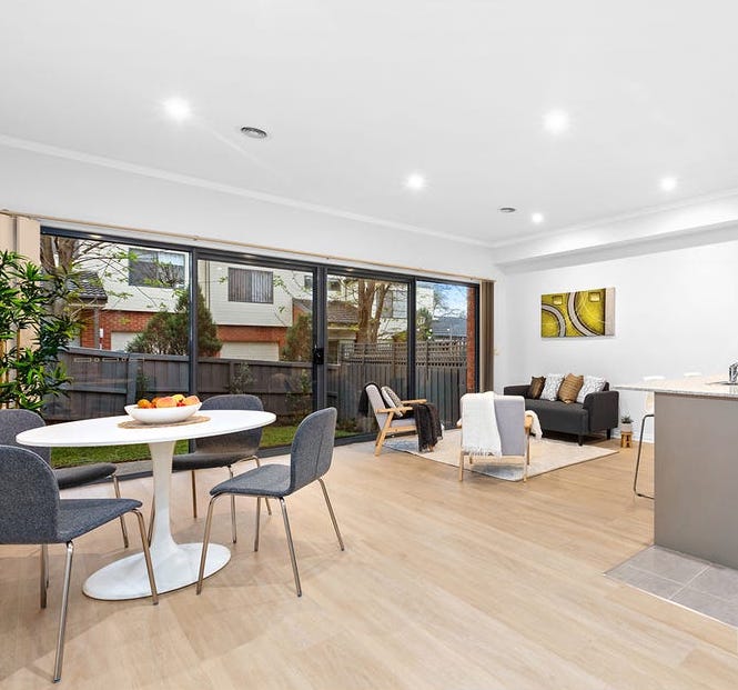 Milky White 8.5mm Hybrid Flooring