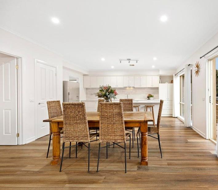 Cottage Spotted Gum 9.7mm Hybrid Flooring