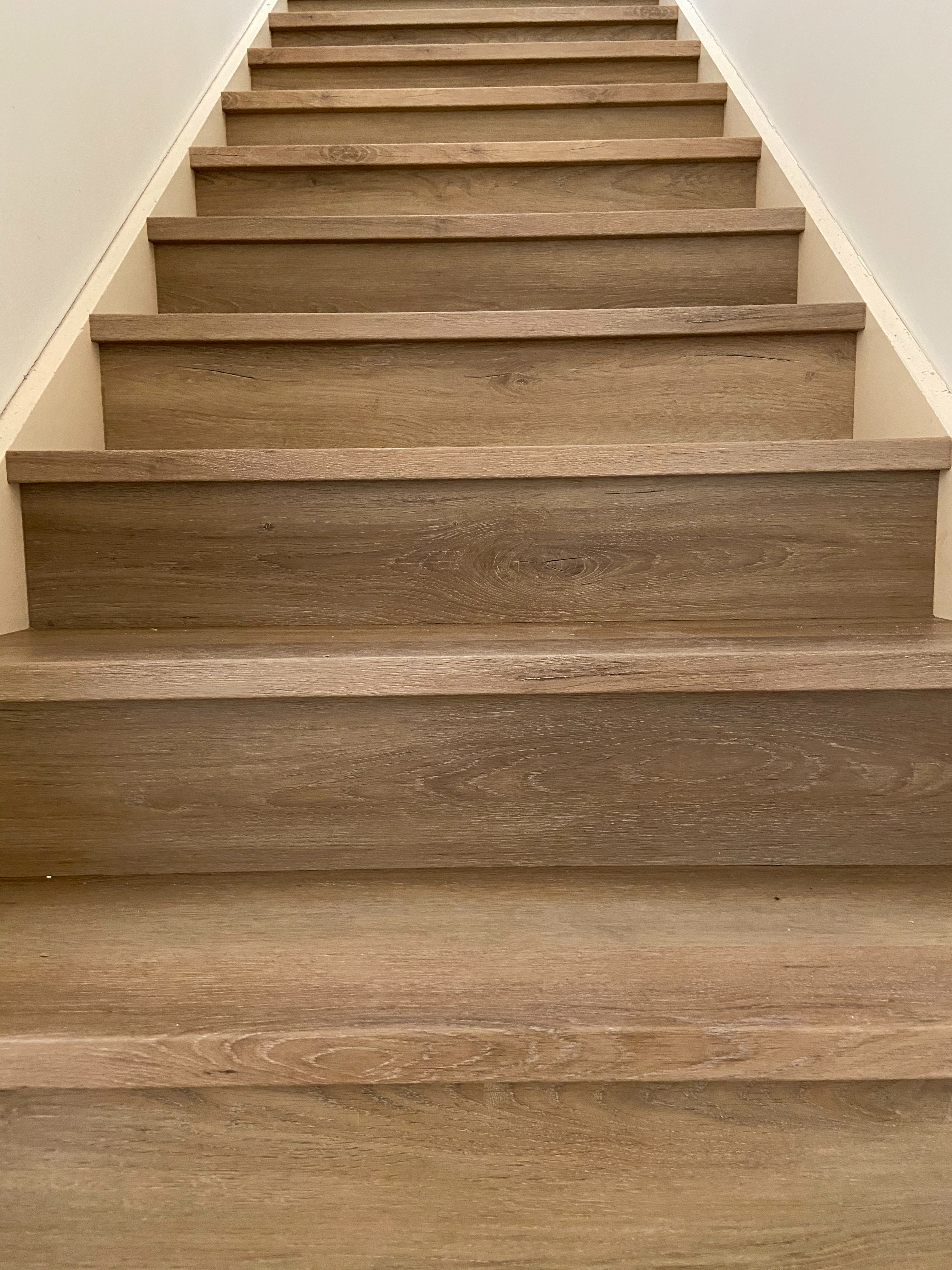 Vikesa Oak 9.7mm Hybrid Flooring