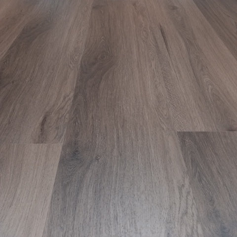 Kingston Oak 8.5mm Hybrid Flooring