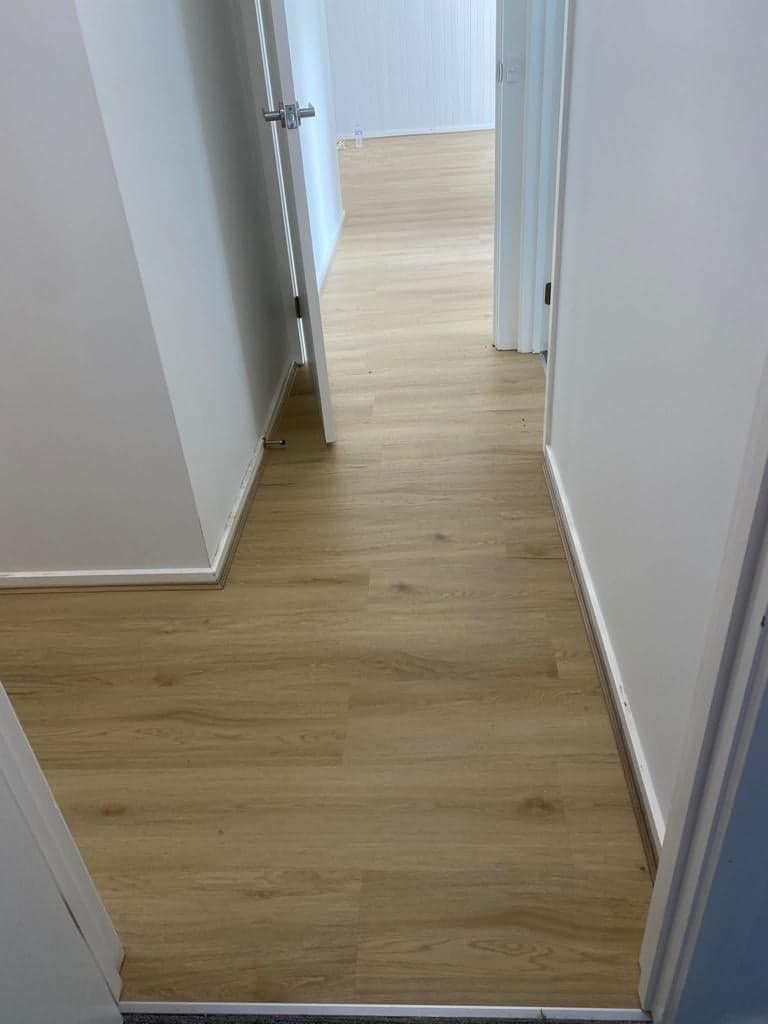 Parndorf Oak 8.5mm Hybrid Flooring