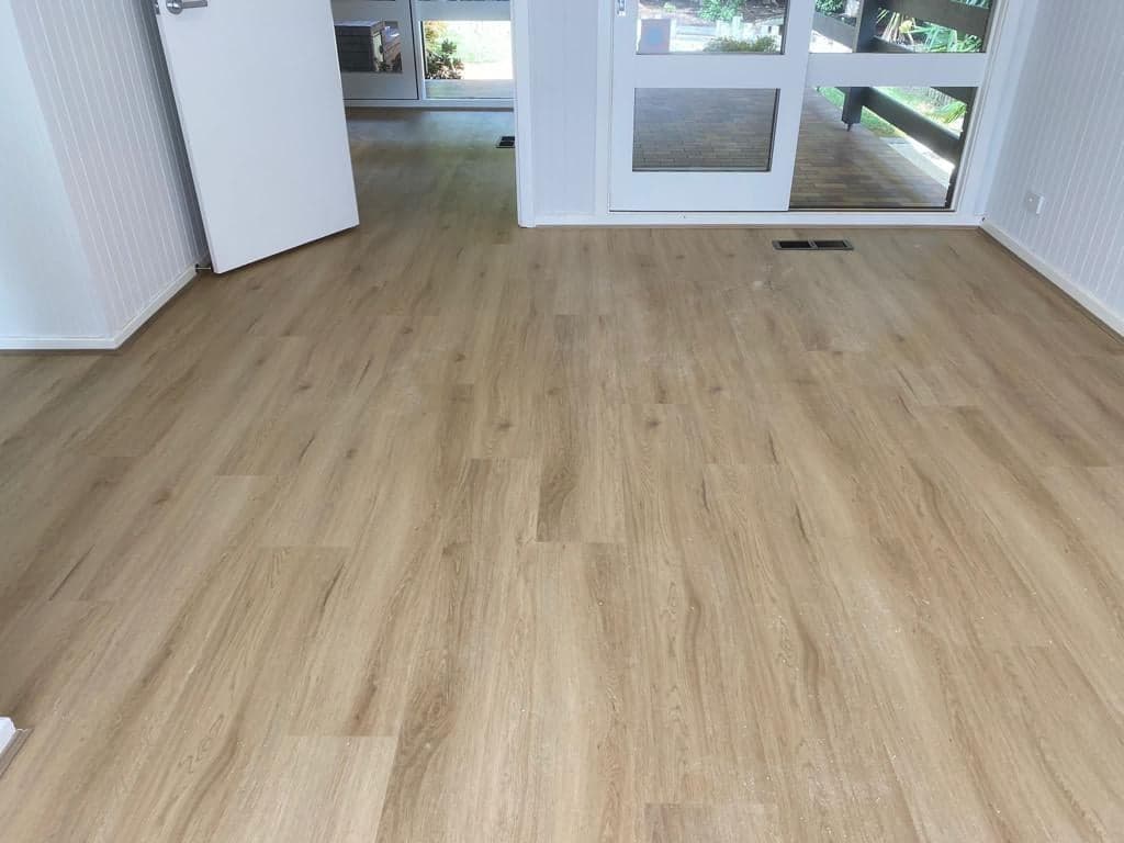 Parndorf Oak 8.5mm Hybrid Flooring