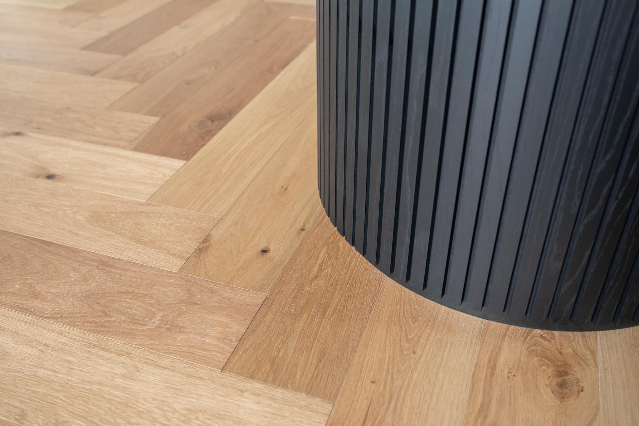 Parkvale Oak 14mm Herringbone Flooring