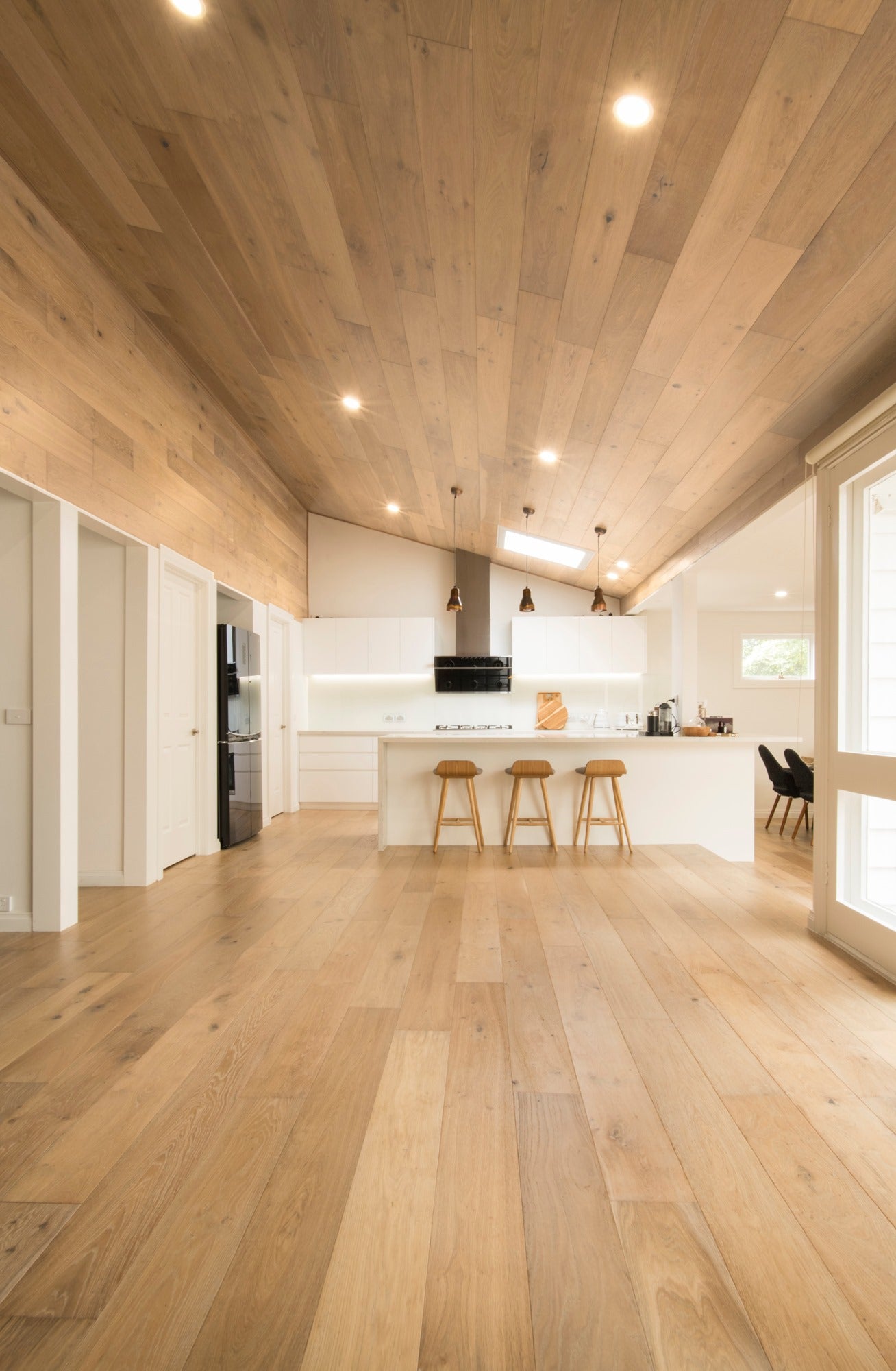 Champagne Gold 14.5mm European Oak Flooring