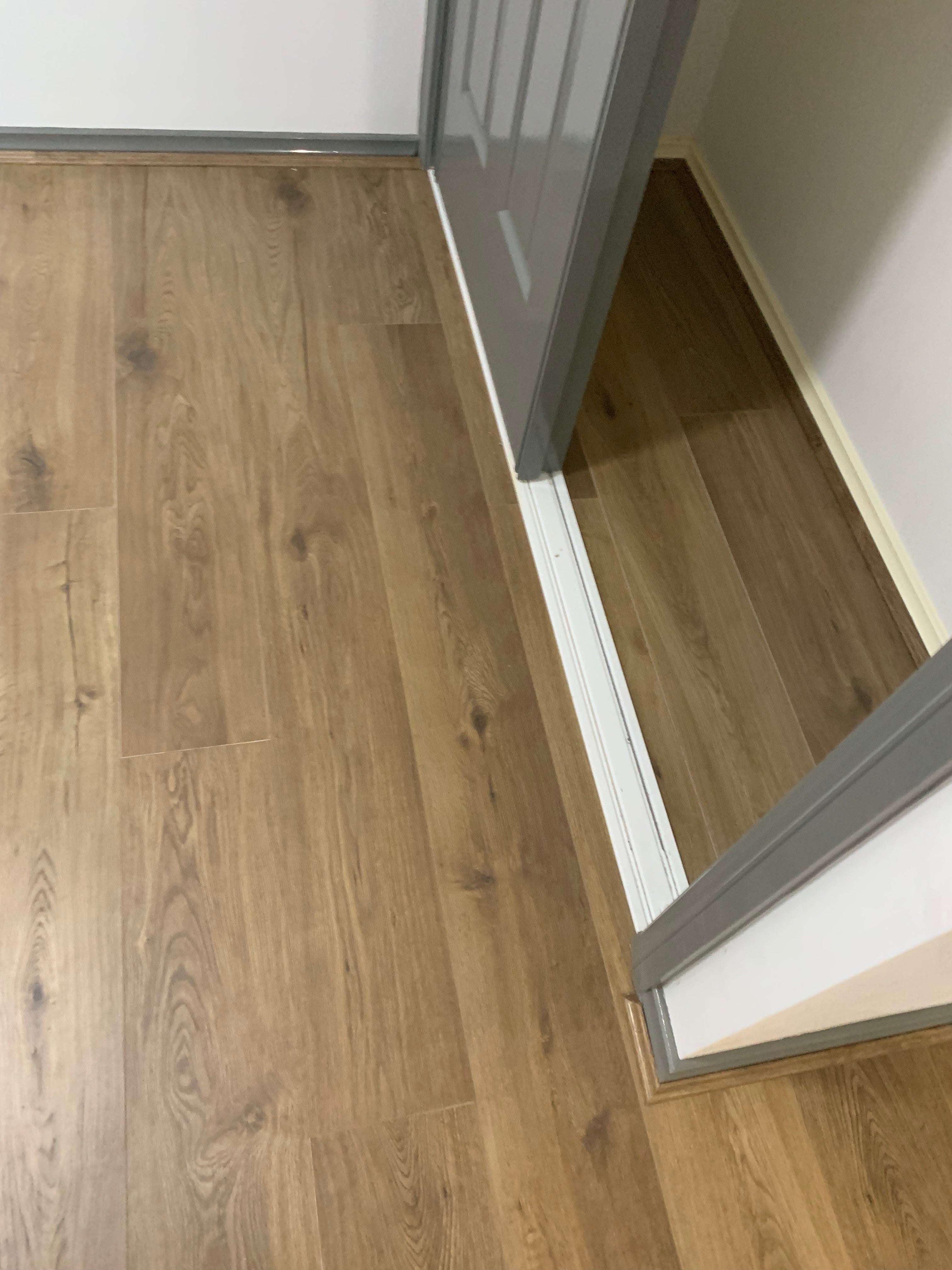 Elsburg Oak 12mm Laminate Flooring