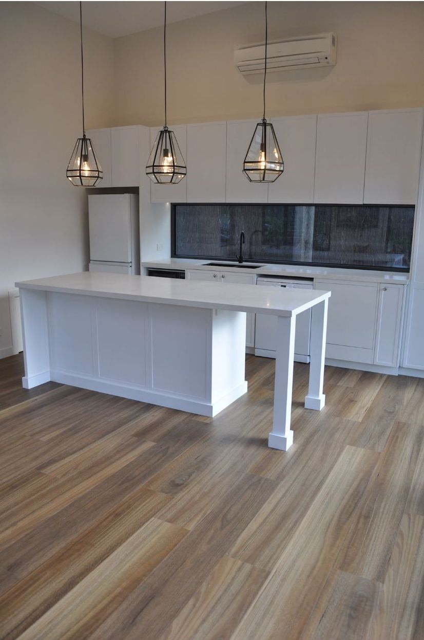 Cottage Spotted Gum 9.7mm Hybrid Flooring
