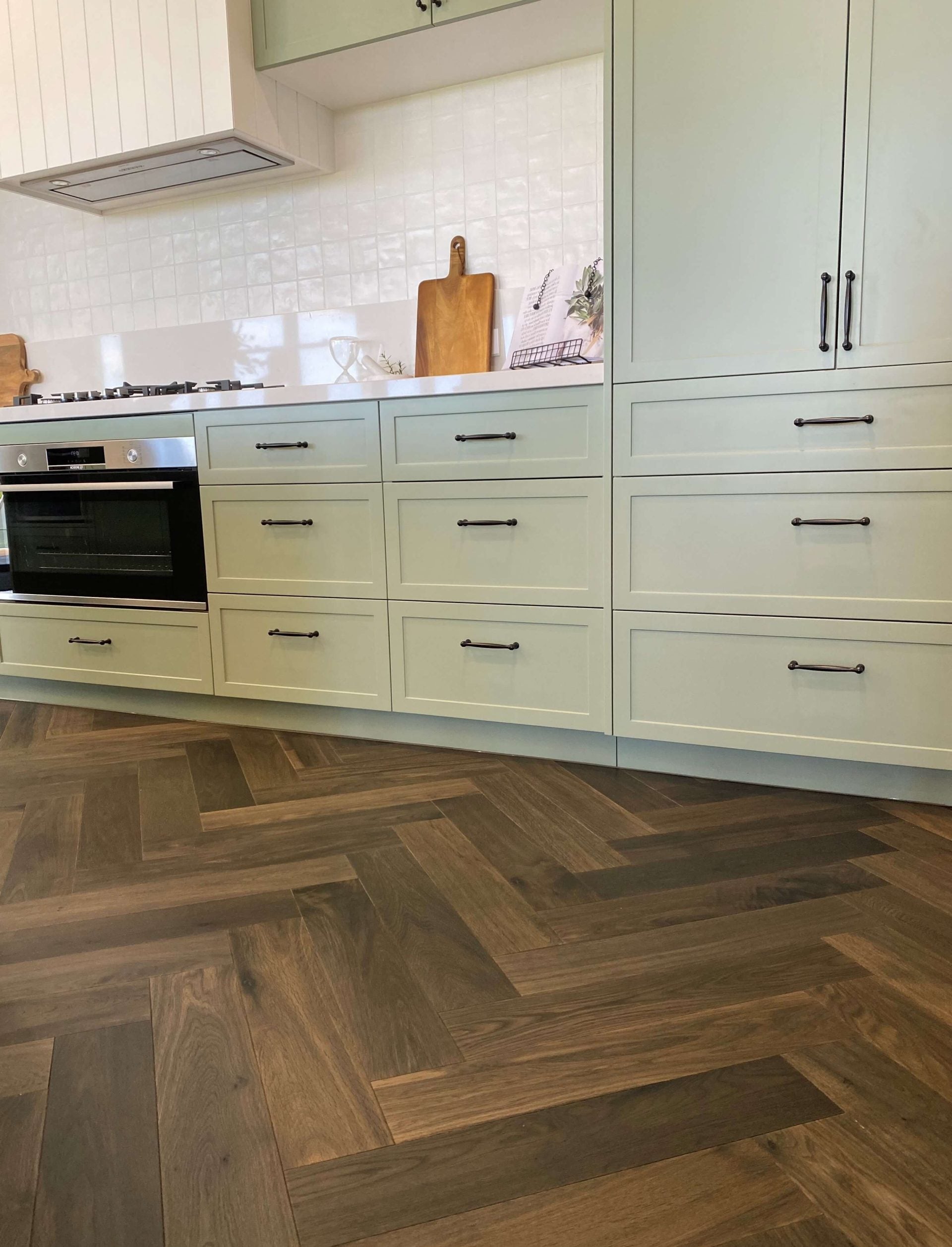 Vintage Oak 15mm Herringbone Flooring