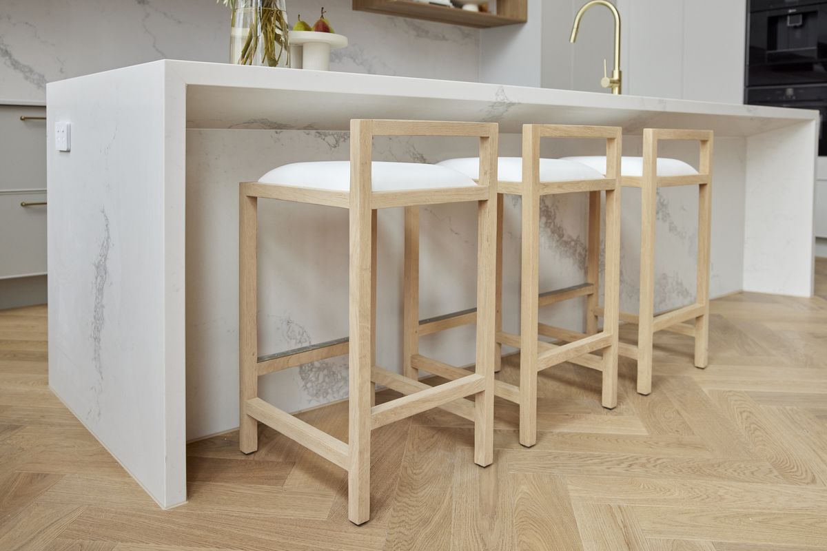 Sauvignon Oak 15mm Herringbone Flooring
